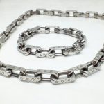 6225E2CF-5DEE-420E-8DA1-4852338D1331