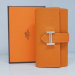 B19BF51C-DC2E-43EF-8796-50168C355C80